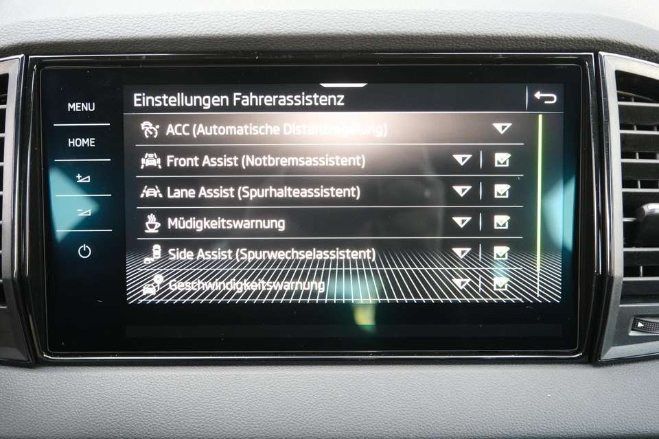 Skoda Karoq - Imagem 14