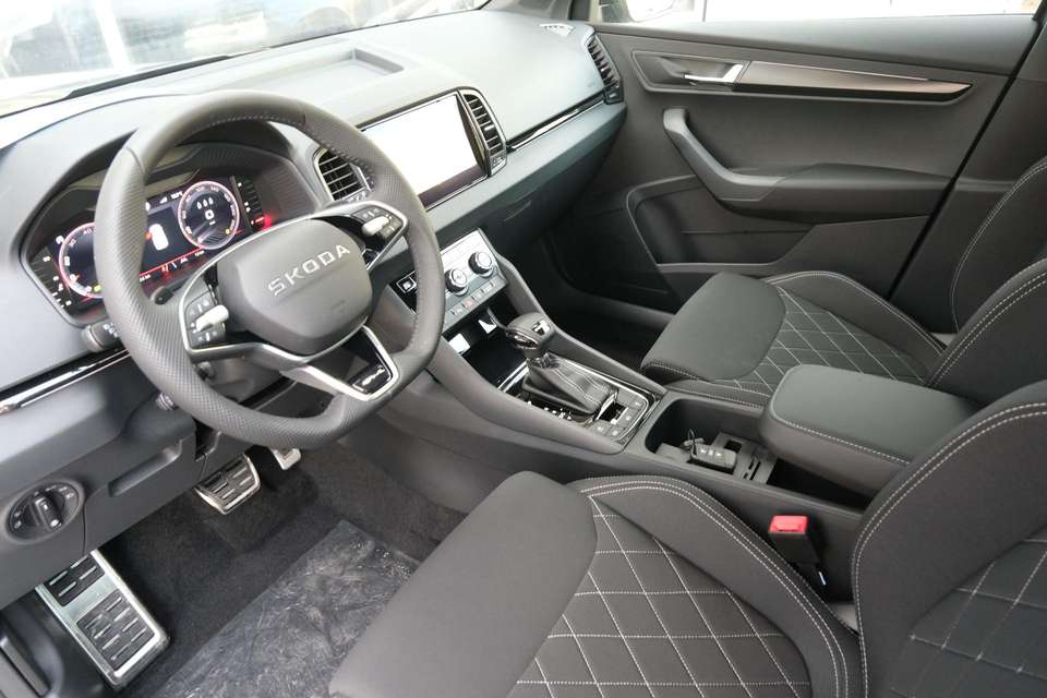 Skoda Karoq - Imagem 13