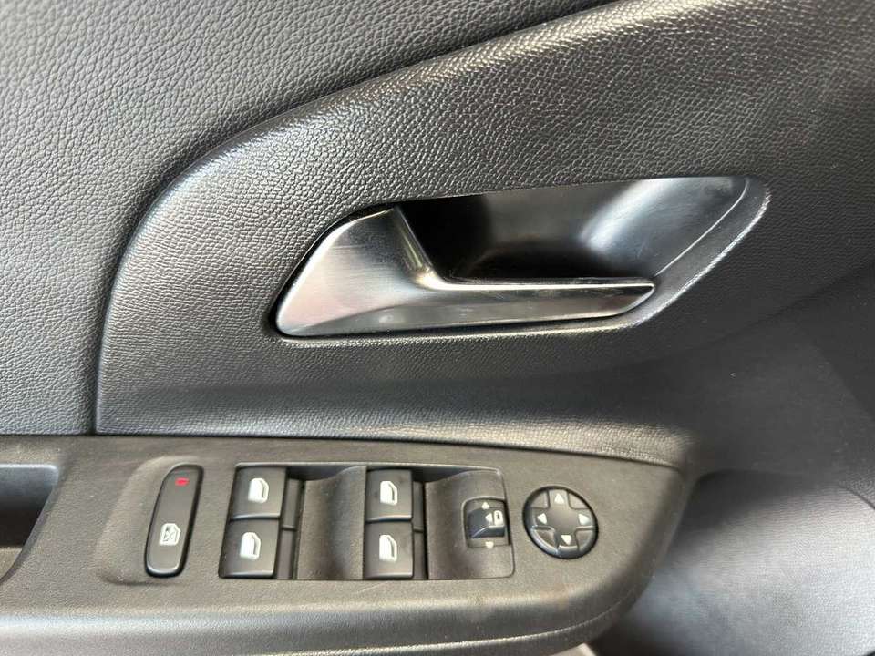 Opel Corsa - Imagem 10