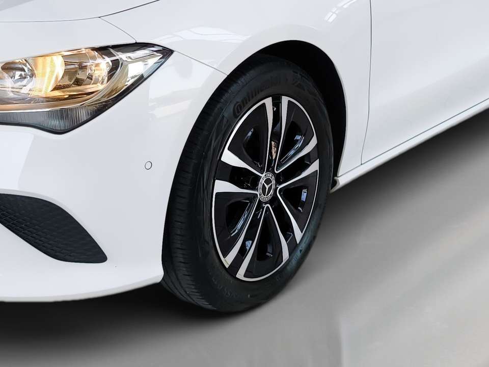 Mercedes-Benz CLA 180 - Imagem 10