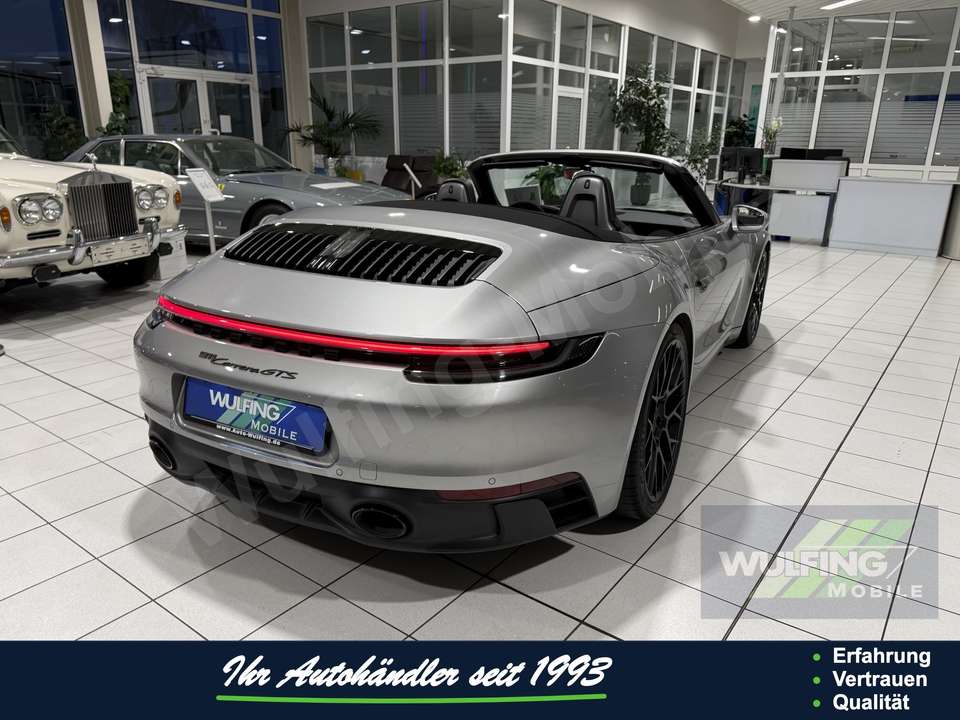 Porsche 911 - Imagem 4