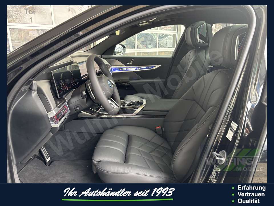 BMW 750 - Imagem 7