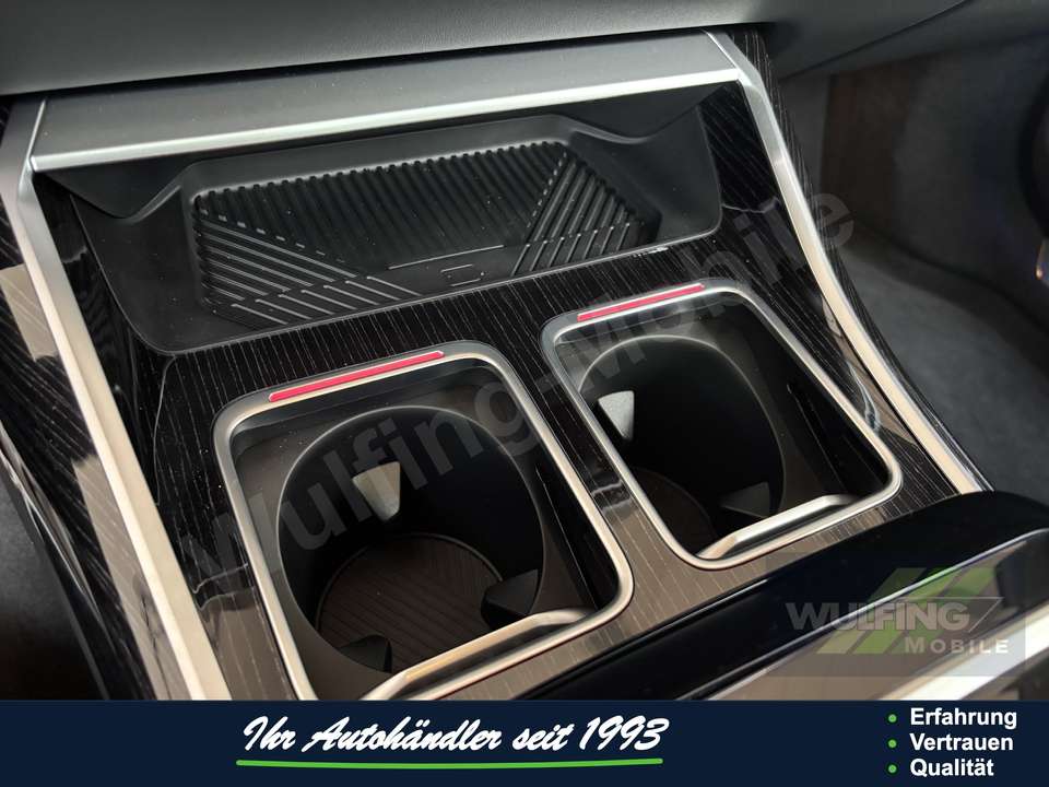 BMW 750 - Imagem 13