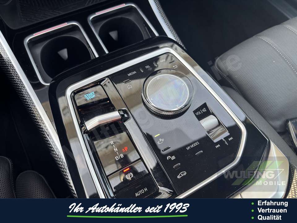 BMW i7 - Imagem 14