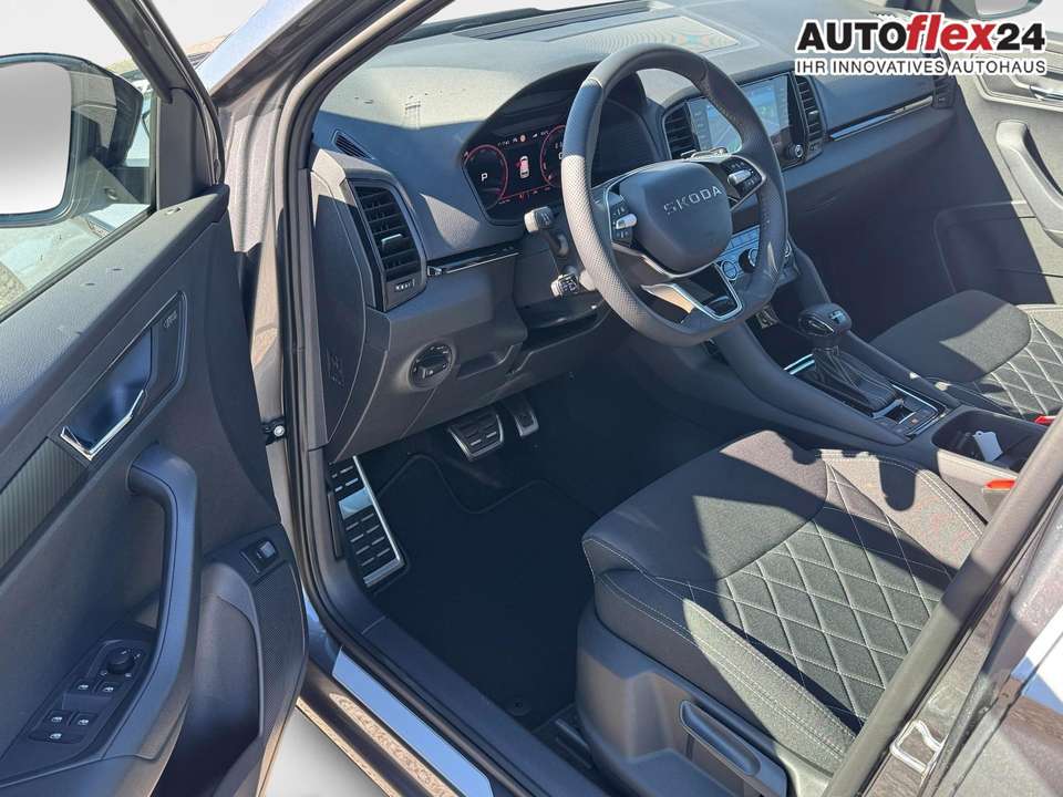 Skoda Karoq - Imagem 12