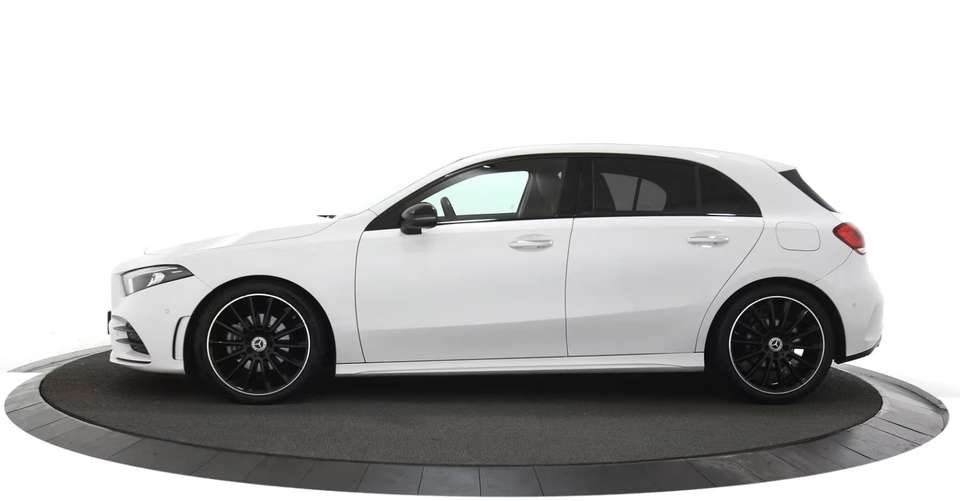 Mercedes-Benz A 180 - Imagem 2