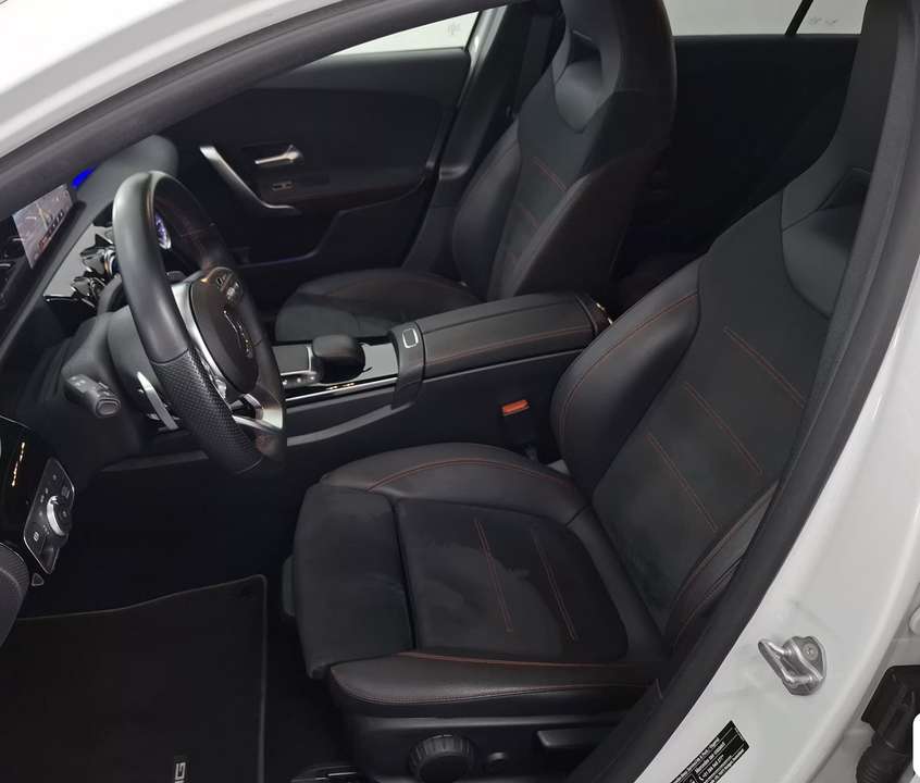 Mercedes-Benz A 180 - Imagem 14