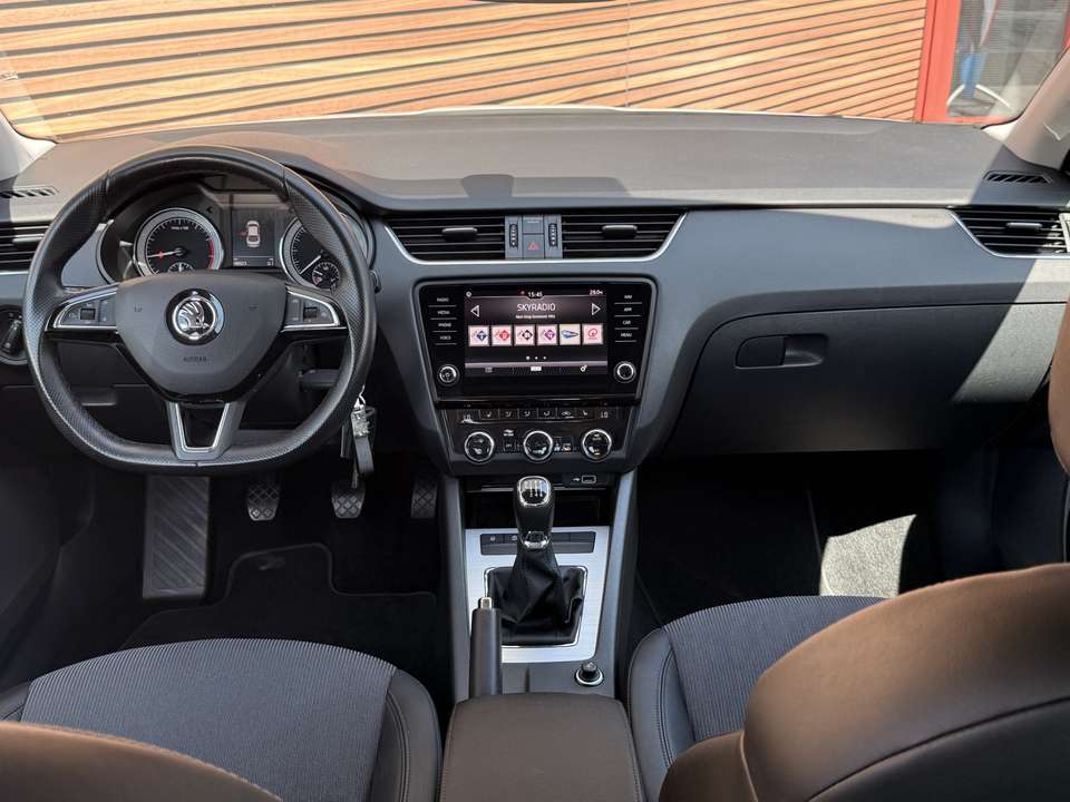 Skoda Octavia - Imagem 2