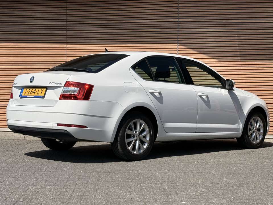 Skoda Octavia - Imagem 3