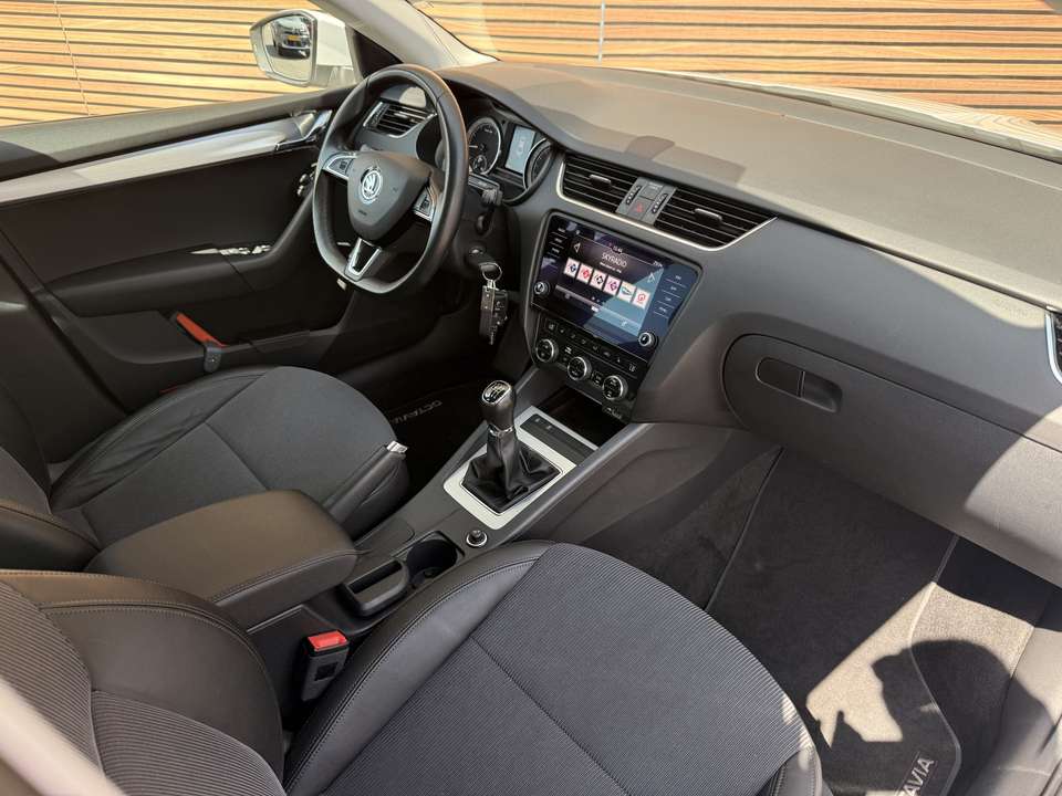 Skoda Octavia - Imagem 4