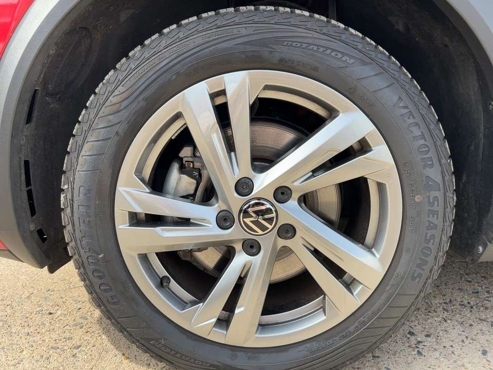Volkswagen T-Roc - Imagem 12