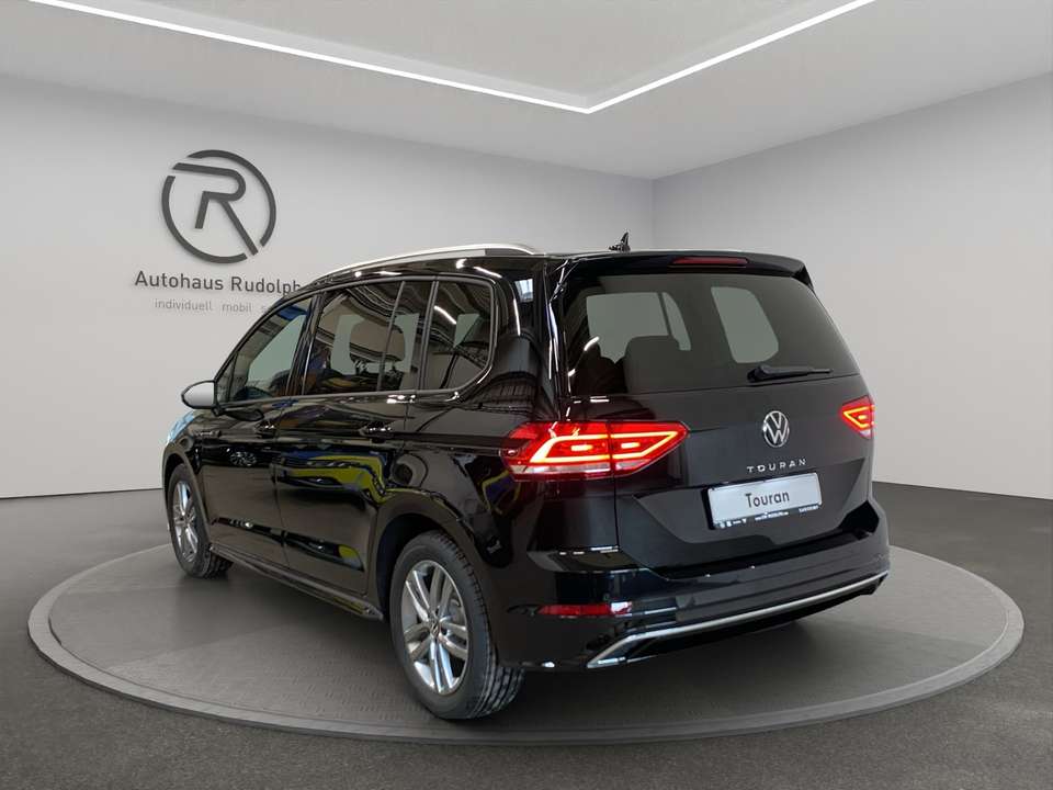 Volkswagen Touran - Imagem 3