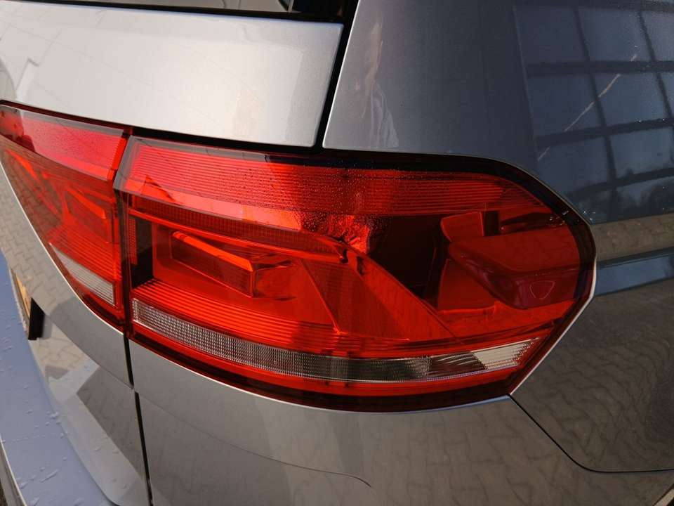 Volkswagen Touran - Imagem 9