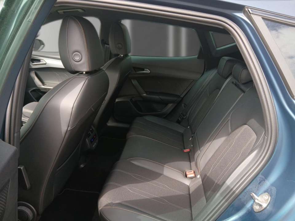 Car picture 11