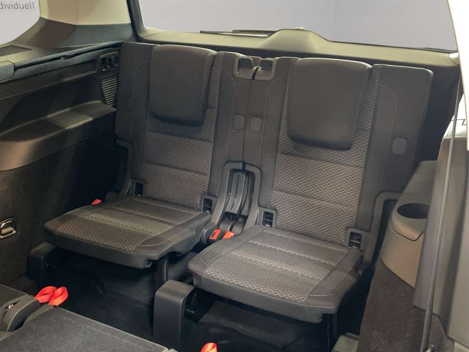 Volkswagen Touran - Imagem 12
