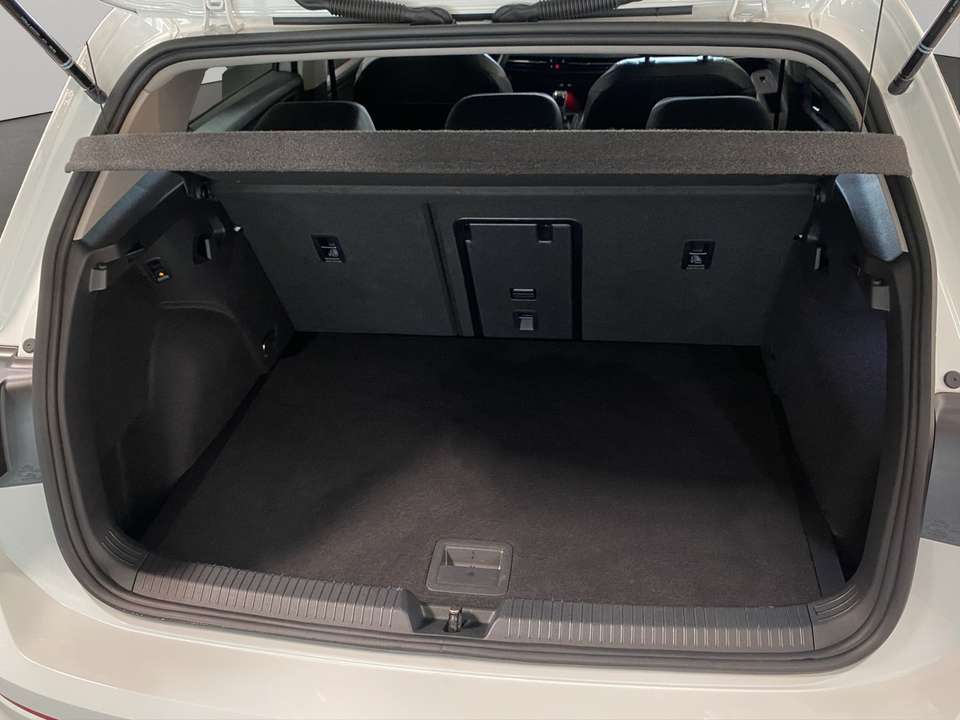 Volkswagen Golf - Imagem 12