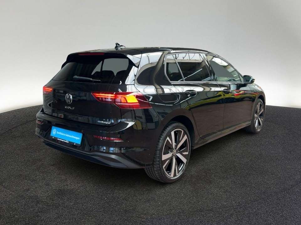 Volkswagen Golf - Imagem 5