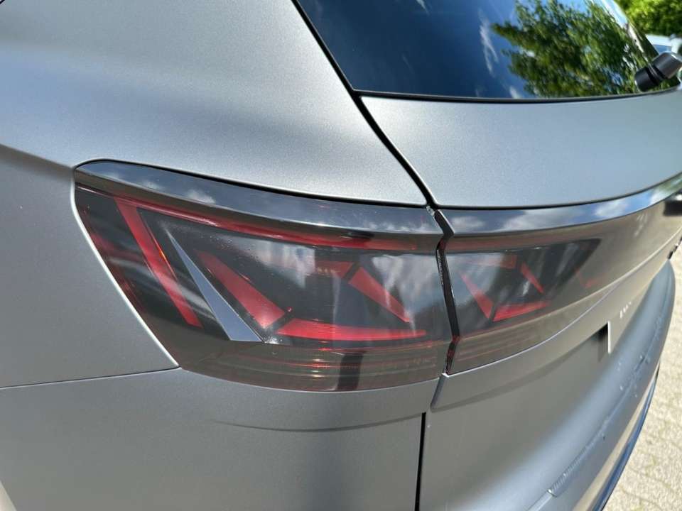 Volkswagen Touareg - Imagem 12