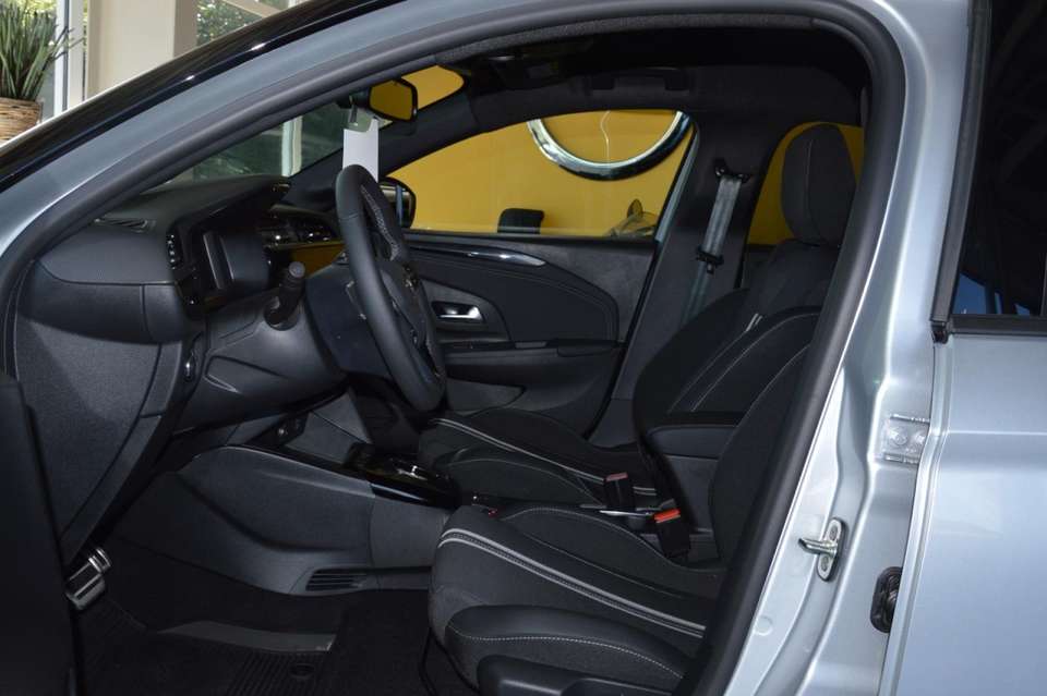 Opel Corsa-e - Imagem 8