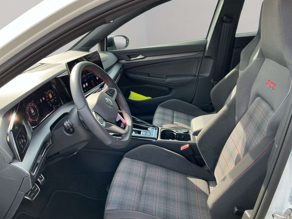 Volkswagen Golf GTI - Imagem 13