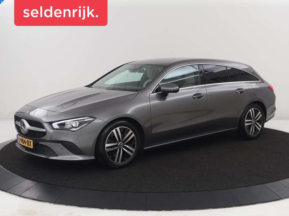 Mercedes-Benz CLA 180 - Imagem 1