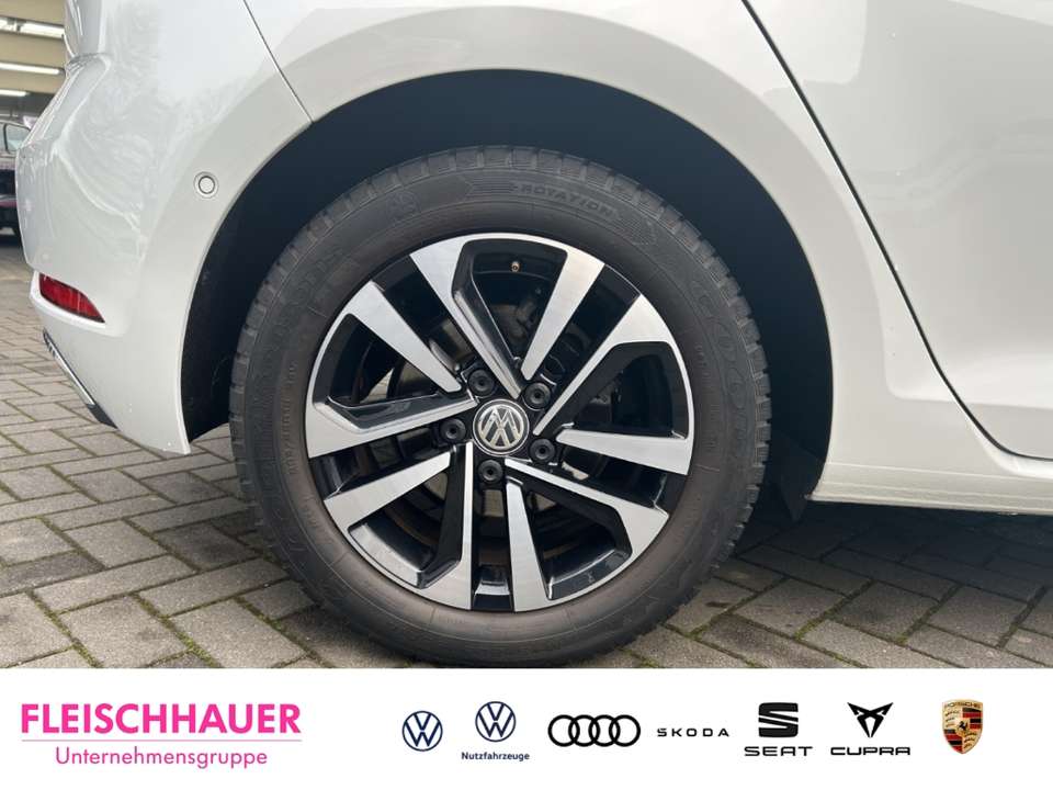 Volkswagen Golf - Imagem 9