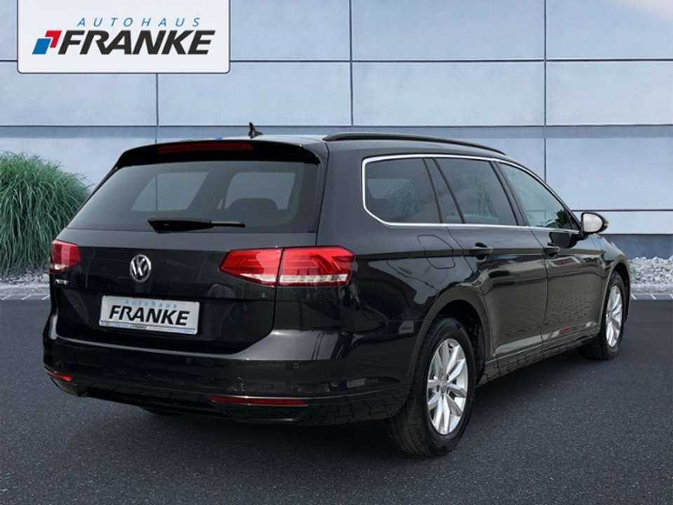 Volkswagen Passat Variant - Imagem 4