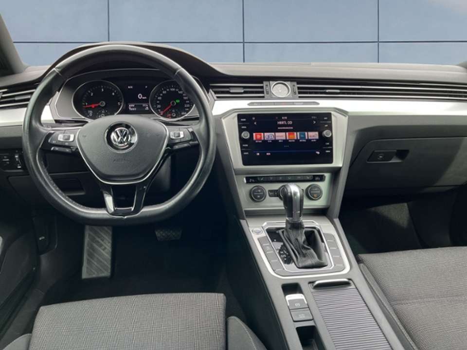 Volkswagen Passat Variant - Imagem 5