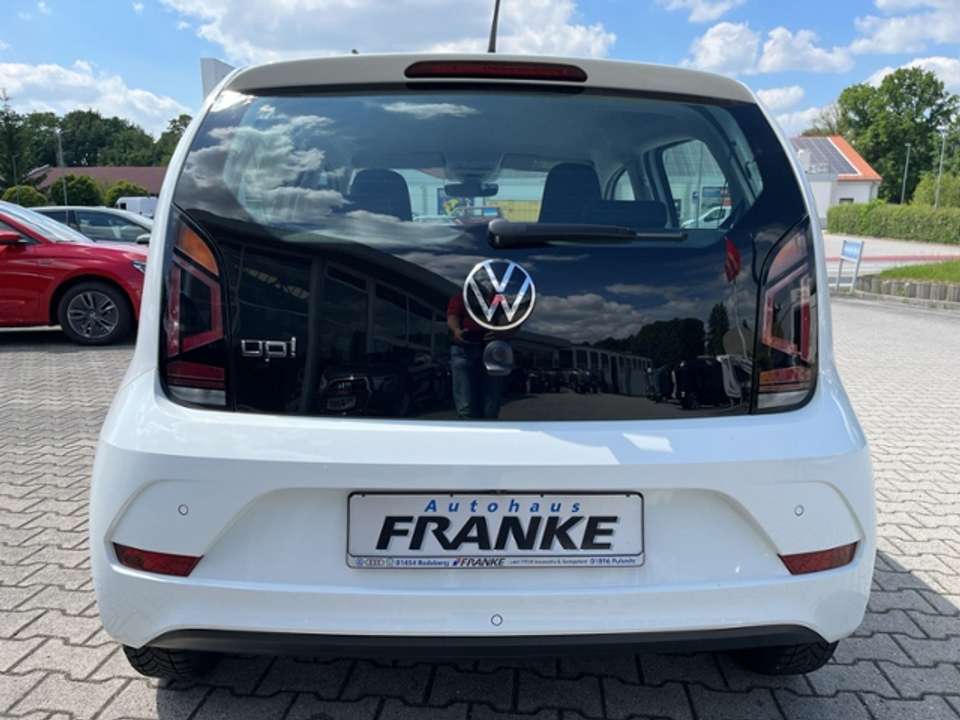 Volkswagen up! - Imagem 9