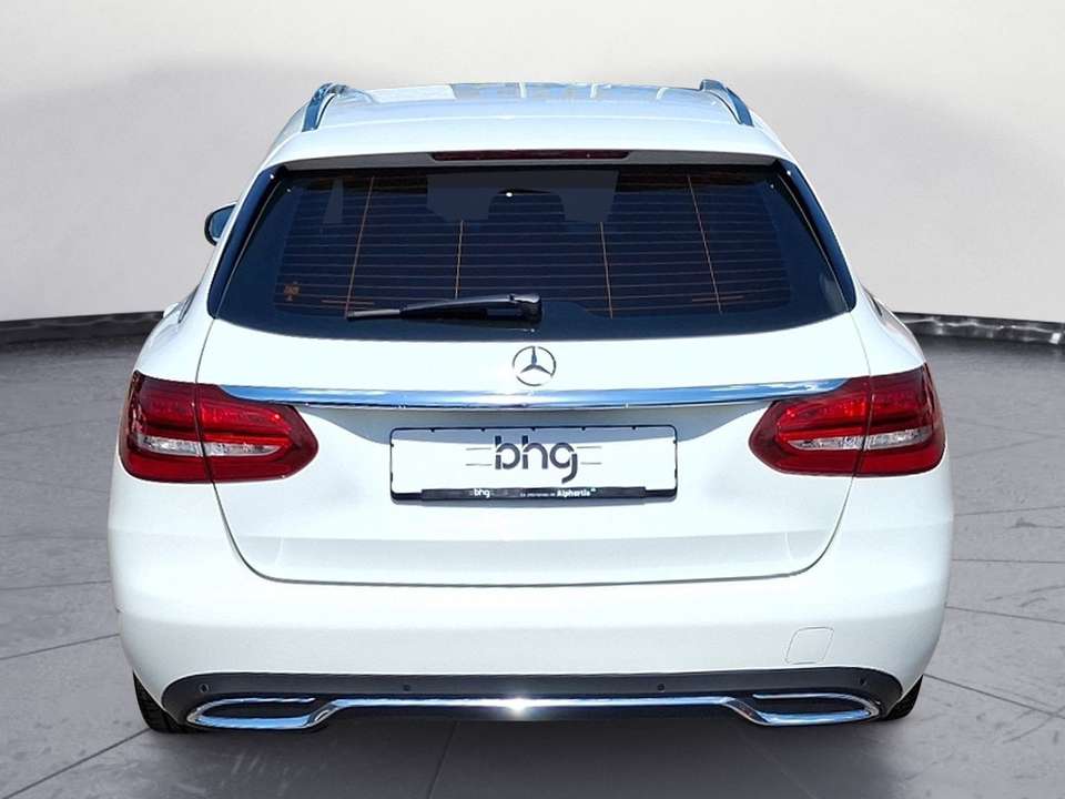 Mercedes-Benz C 220 - Imagem 5