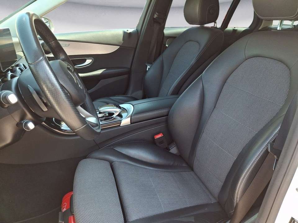 Mercedes-Benz C 220 - Imagem 8