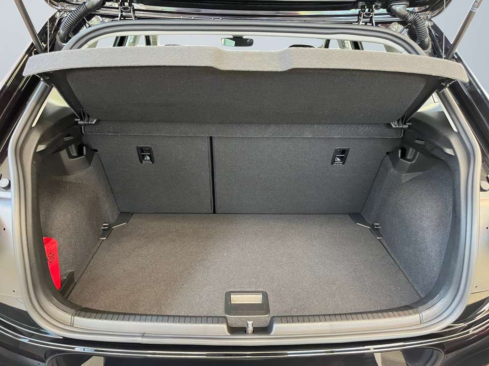 Volkswagen Polo - Imagem 14