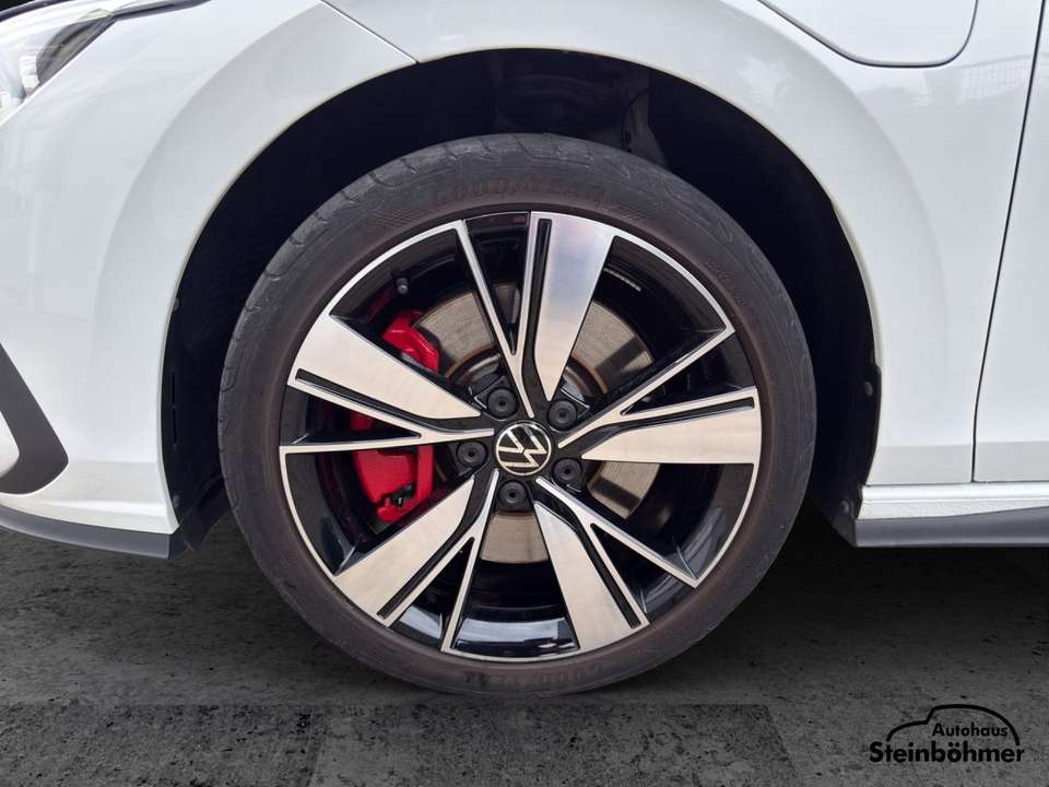Volkswagen Golf - Imagem 12