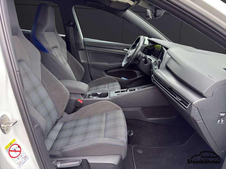 Volkswagen Golf - Imagem 13