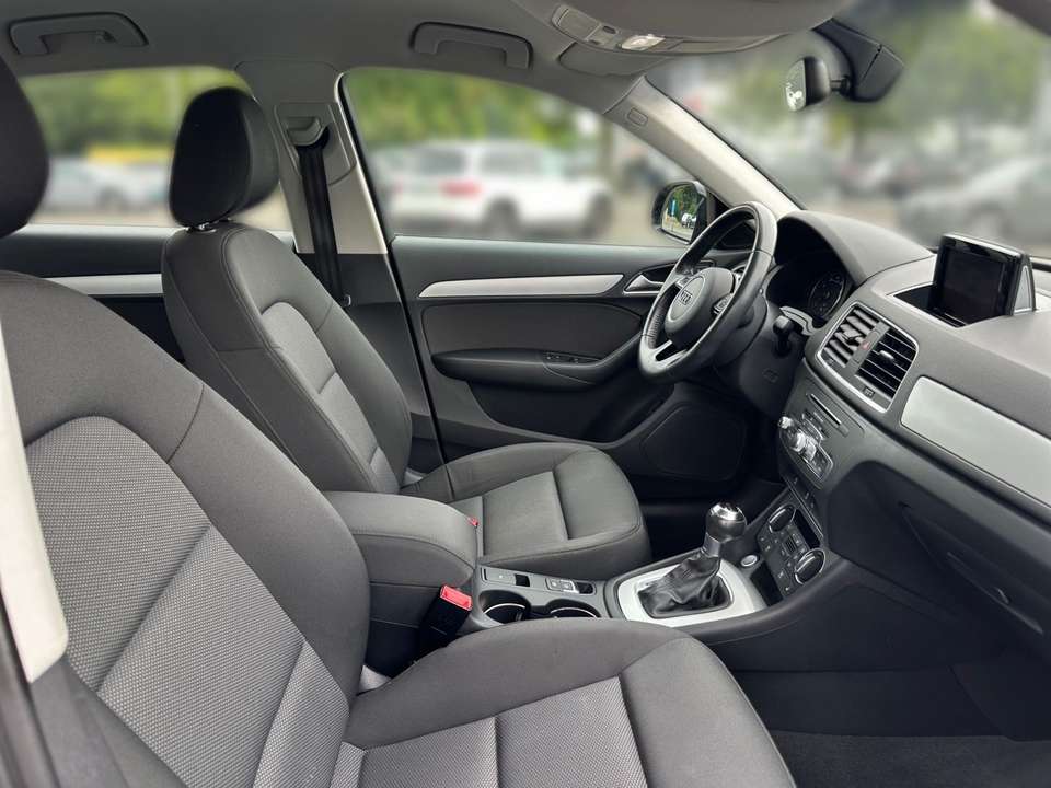 Audi Q3 - Imagem 10
