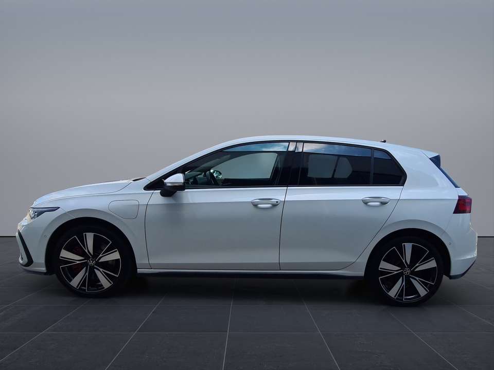 Volkswagen Golf - Imagem 4