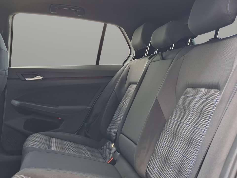 Volkswagen Golf - Imagem 13