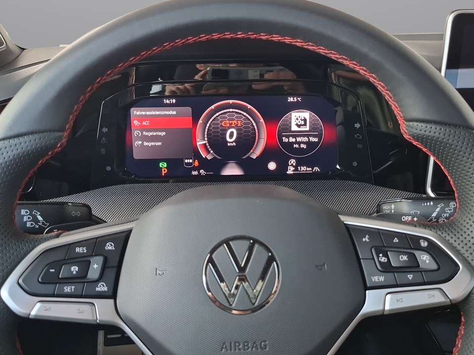 Volkswagen Golf GTI - Imagem 10