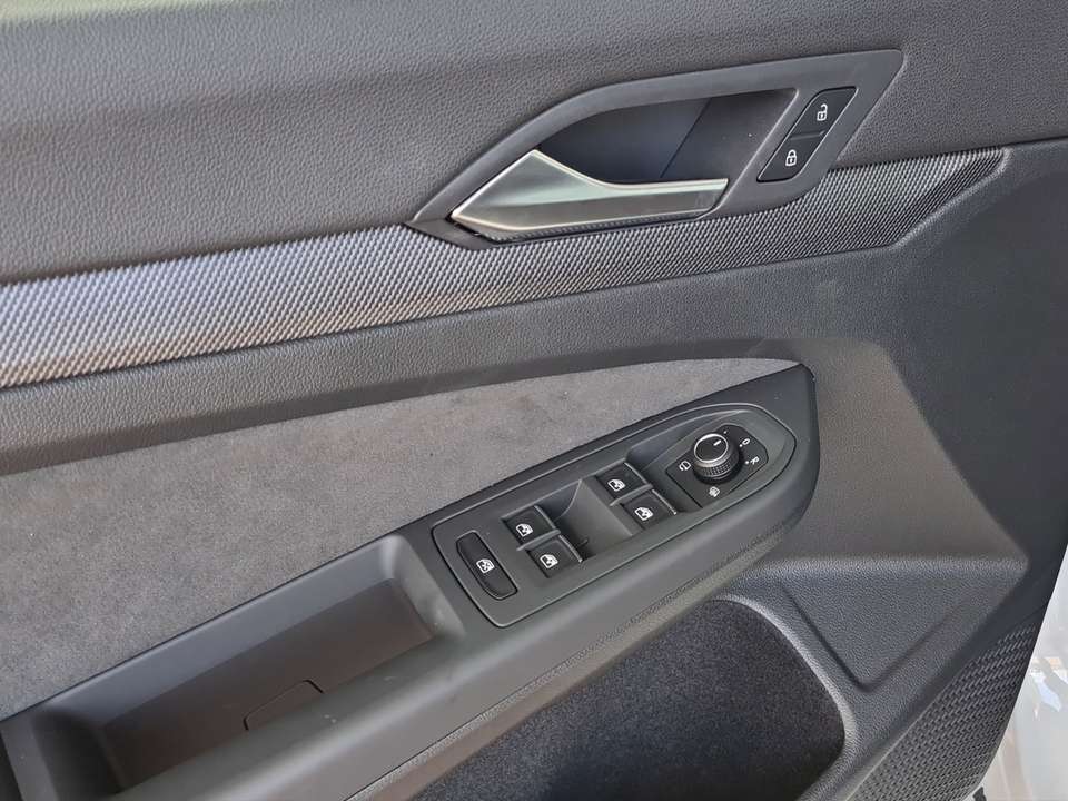 Volkswagen Golf GTI - Imagem 11