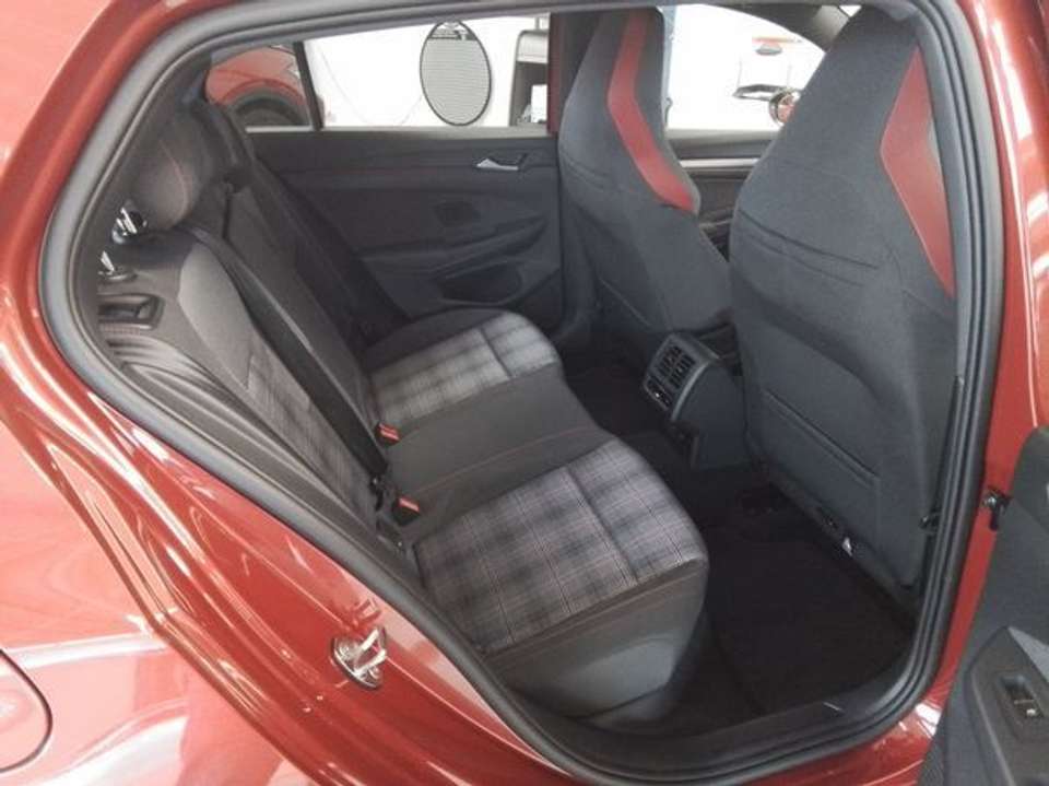 Volkswagen Golf - Imagem 9