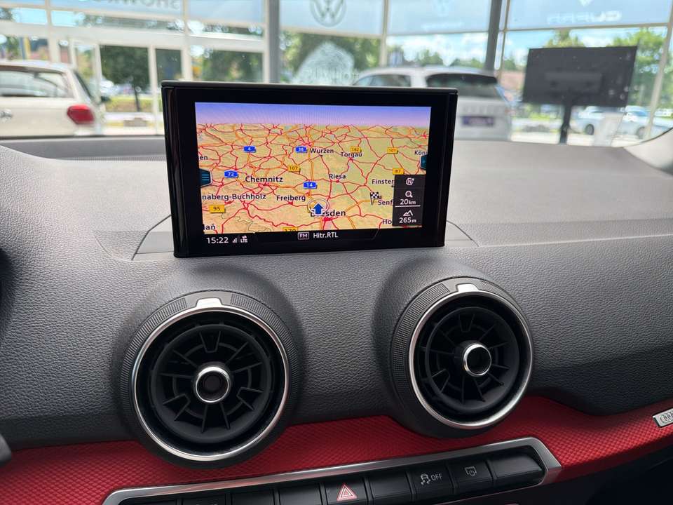 Audi Q2 - Imagem 14