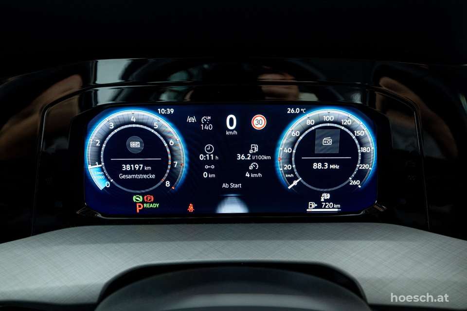 Volkswagen Golf Variant - Imagem 10