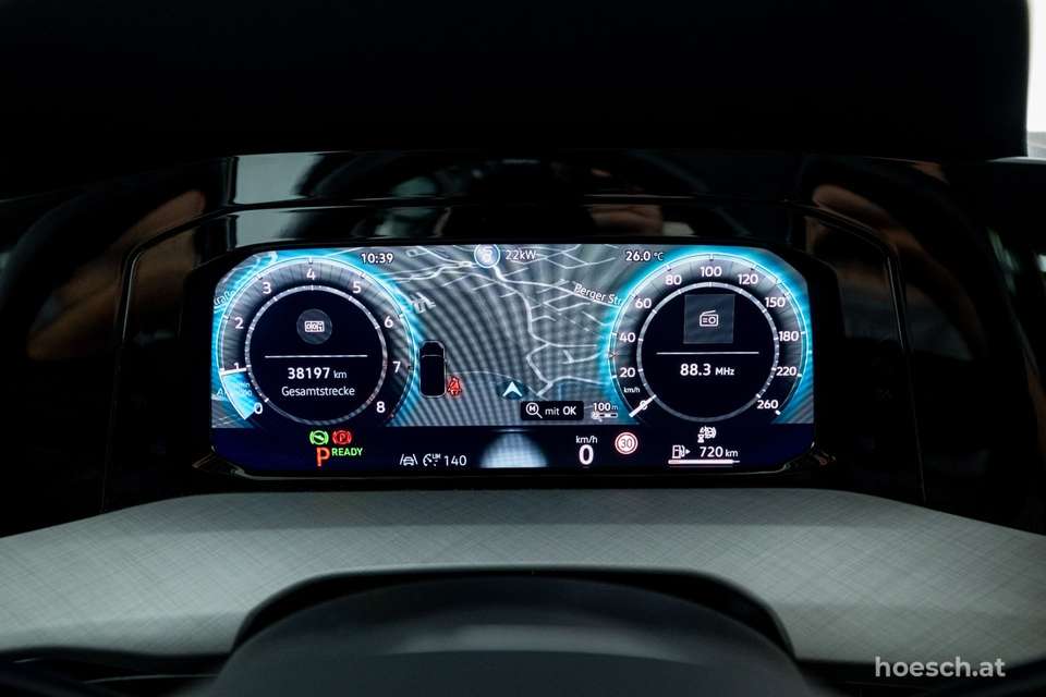 Volkswagen Golf Variant - Imagem 11