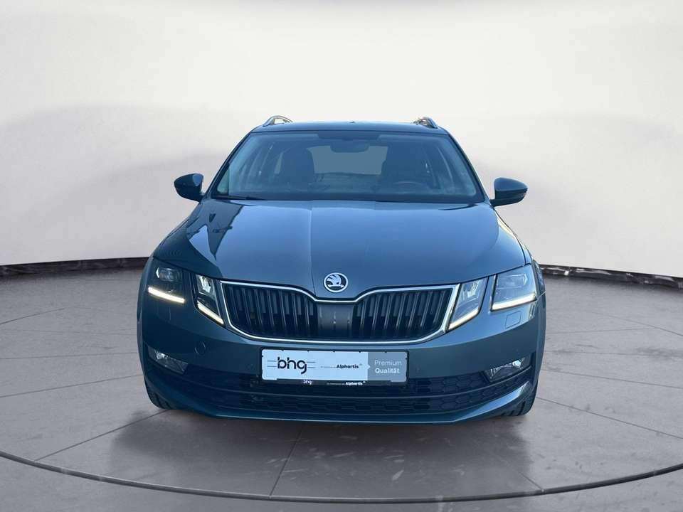 Skoda Octavia - Imagem 7