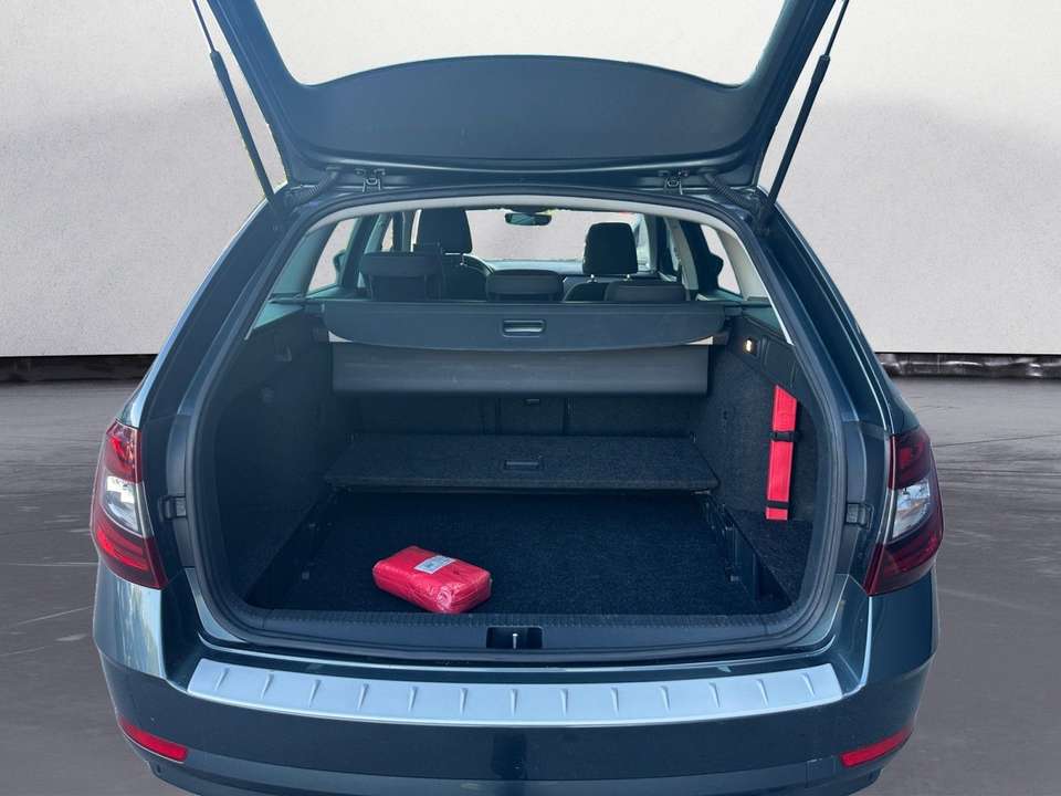 Skoda Octavia - Imagem 15
