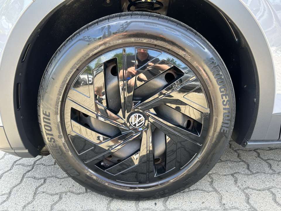 Volkswagen ID.4 - Imagem 15