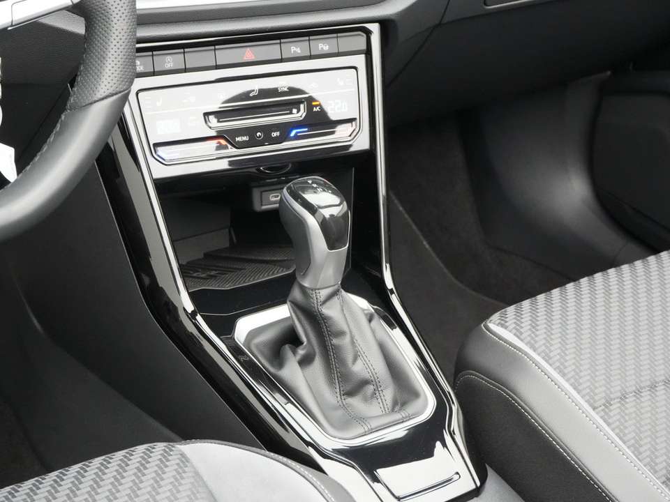 Volkswagen T-Roc - Imagem 14