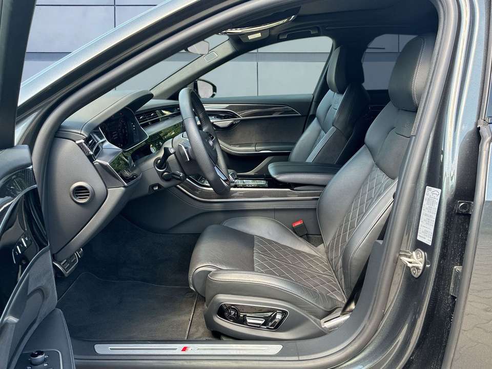 Audi A8 - Imagem 9