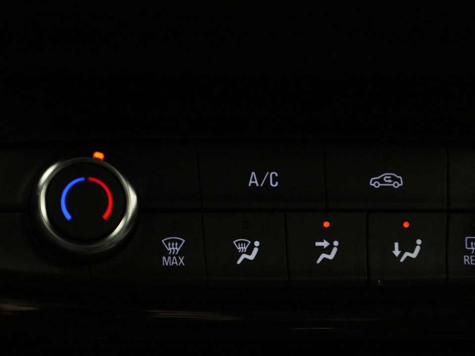 Opel Corsa - Imagem 12
