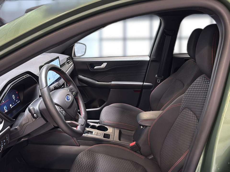 Ford Kuga - Imagem 12